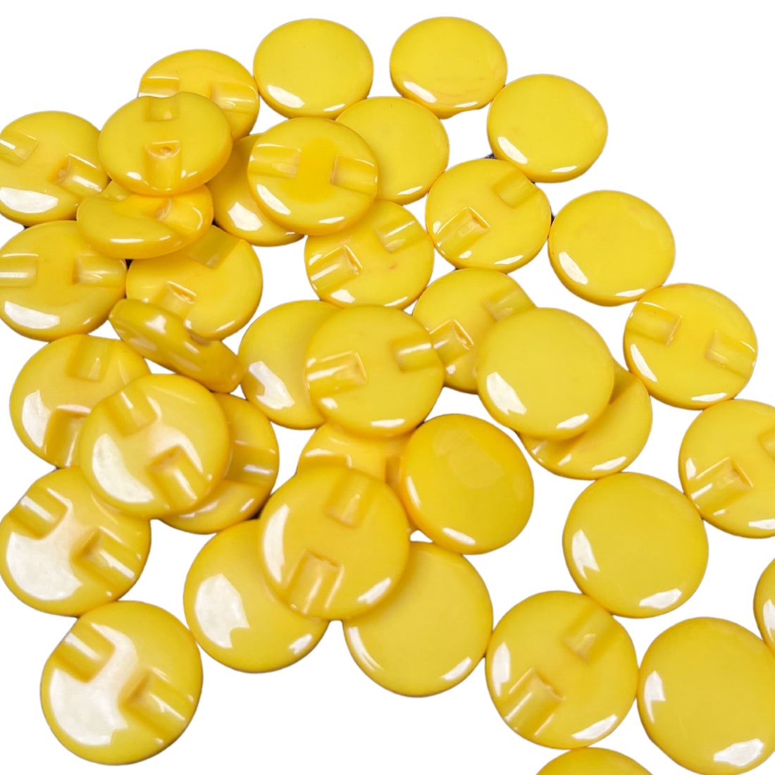 Best multicolor plastic buttons for your dresses (Red, yellow, purple) 24-pcs